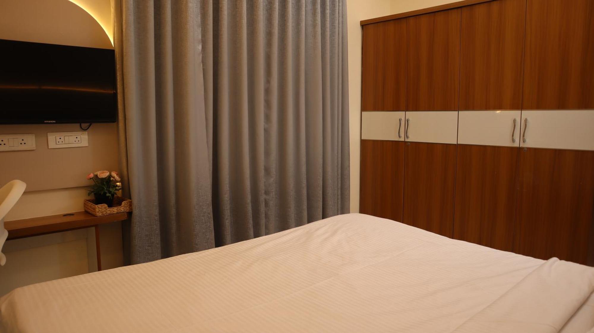 Dcasa Apartment Hotel Χιντεραμπάντ Εξωτερικό φωτογραφία