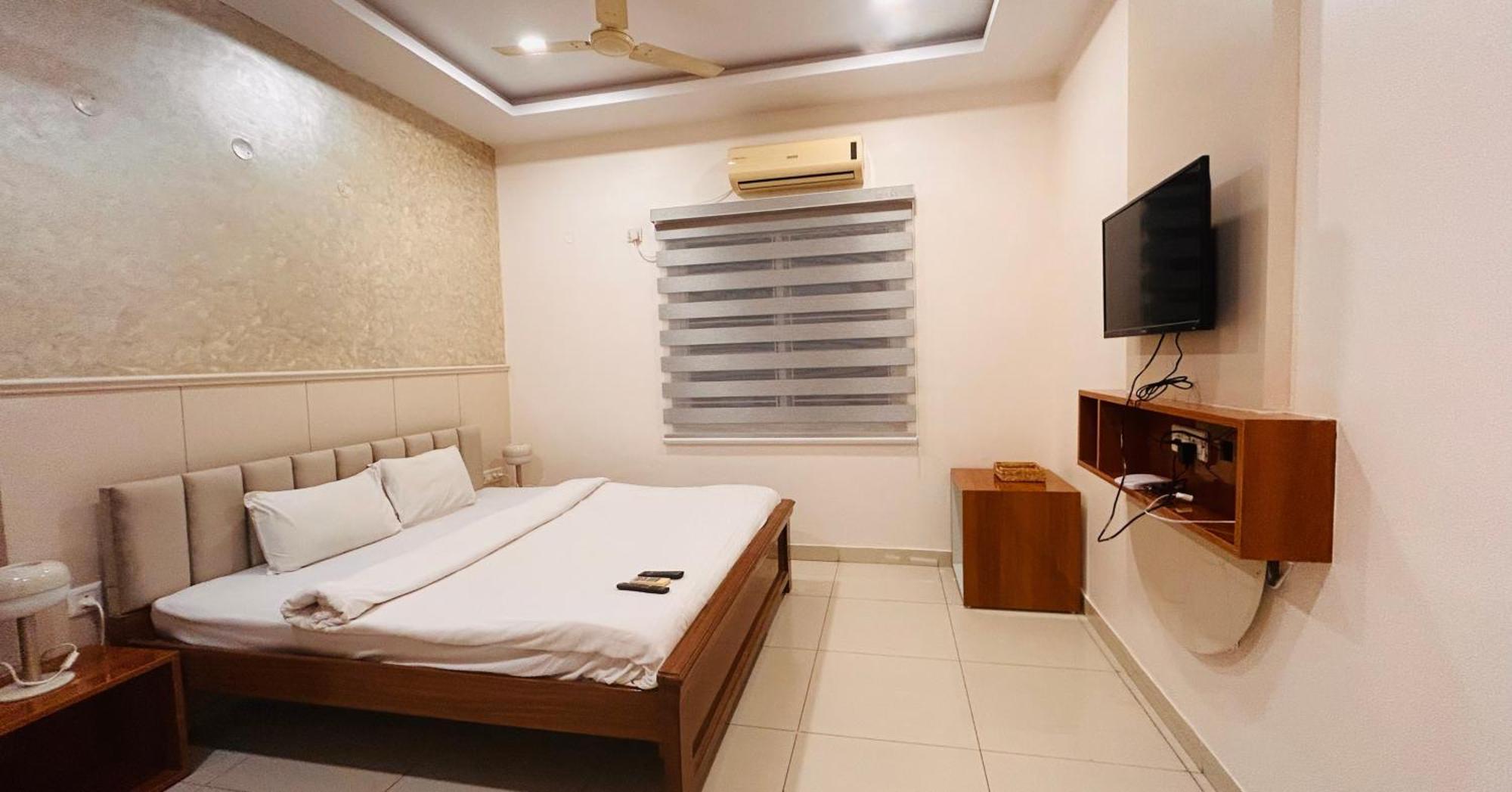 Dcasa Apartment Hotel Χιντεραμπάντ Εξωτερικό φωτογραφία